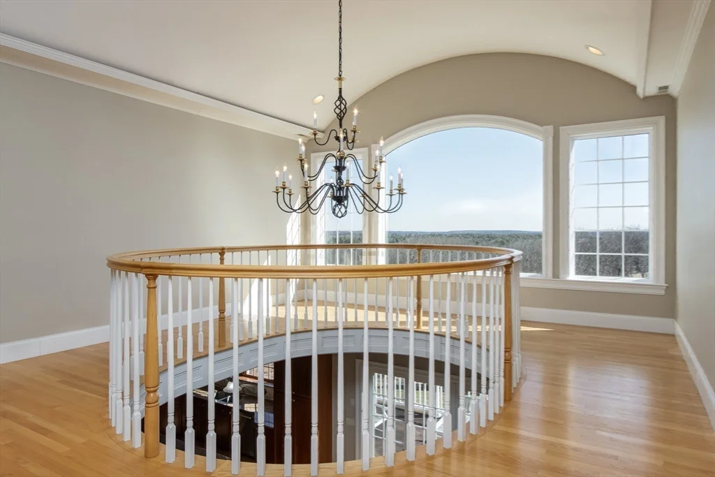 63 Skyfields Dr, Groton
