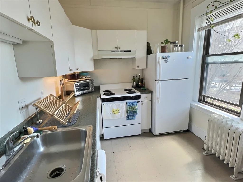 1390 Beacon, Coolidge Corner