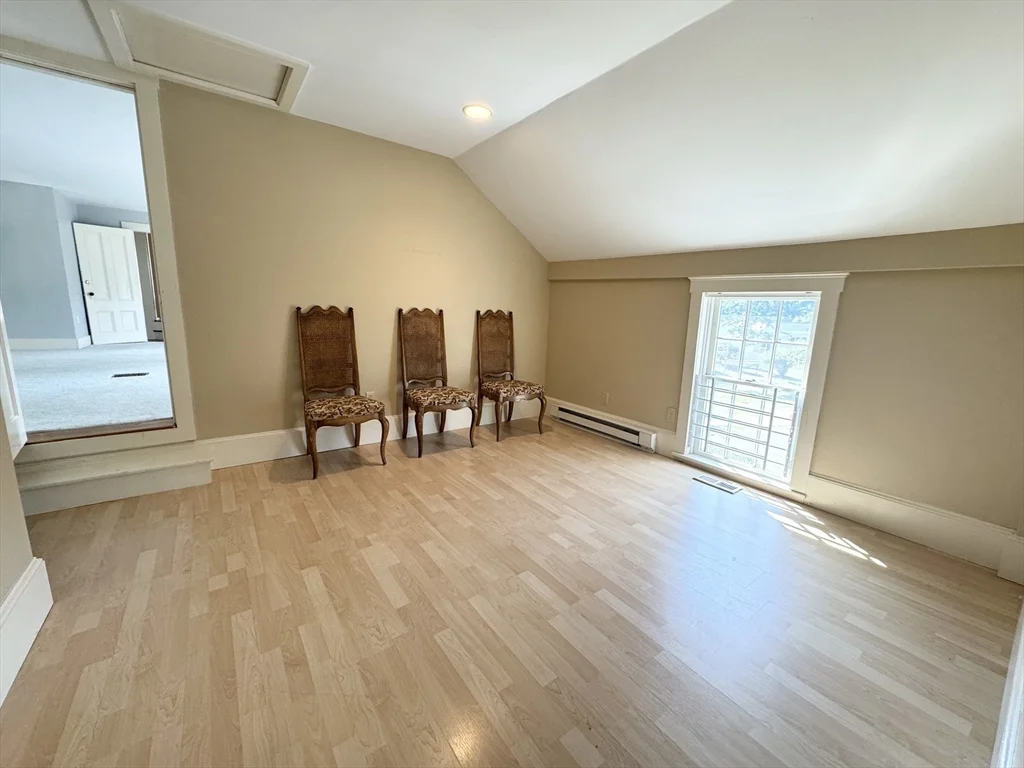 344 Lowell St, Lexington