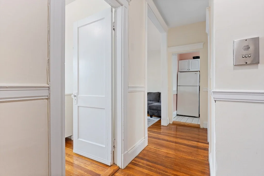 1568 Commonwealth Ave, Brighton