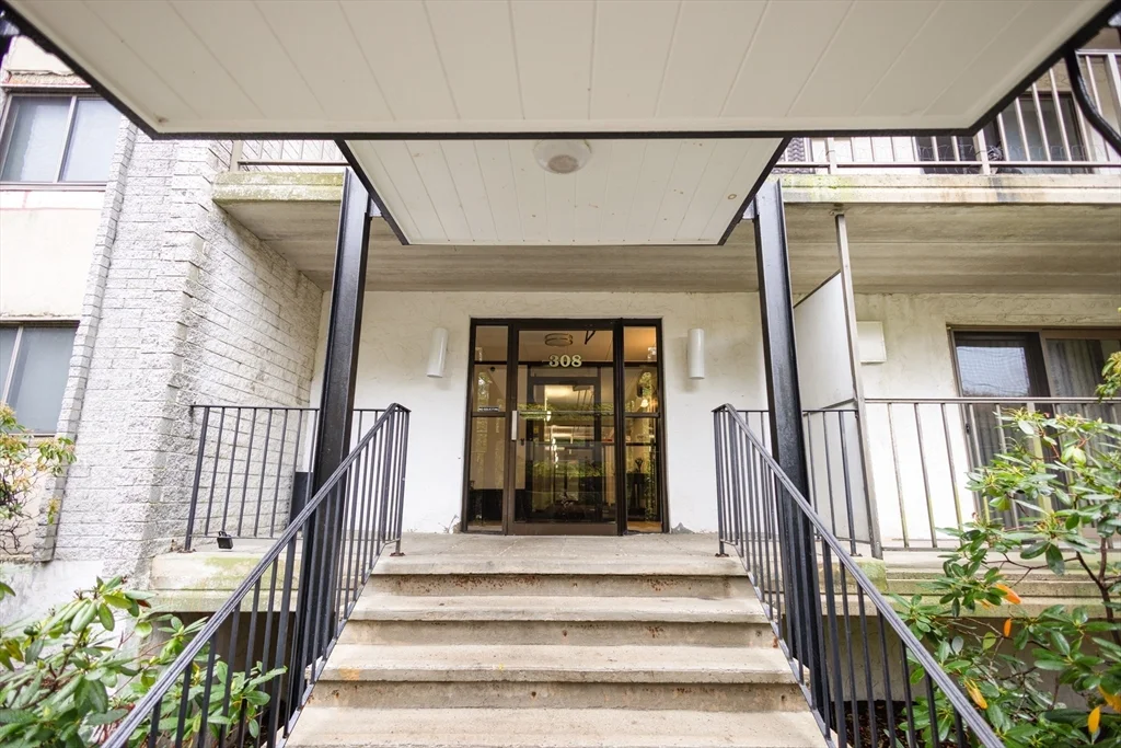 308 Quarry St, Quincy