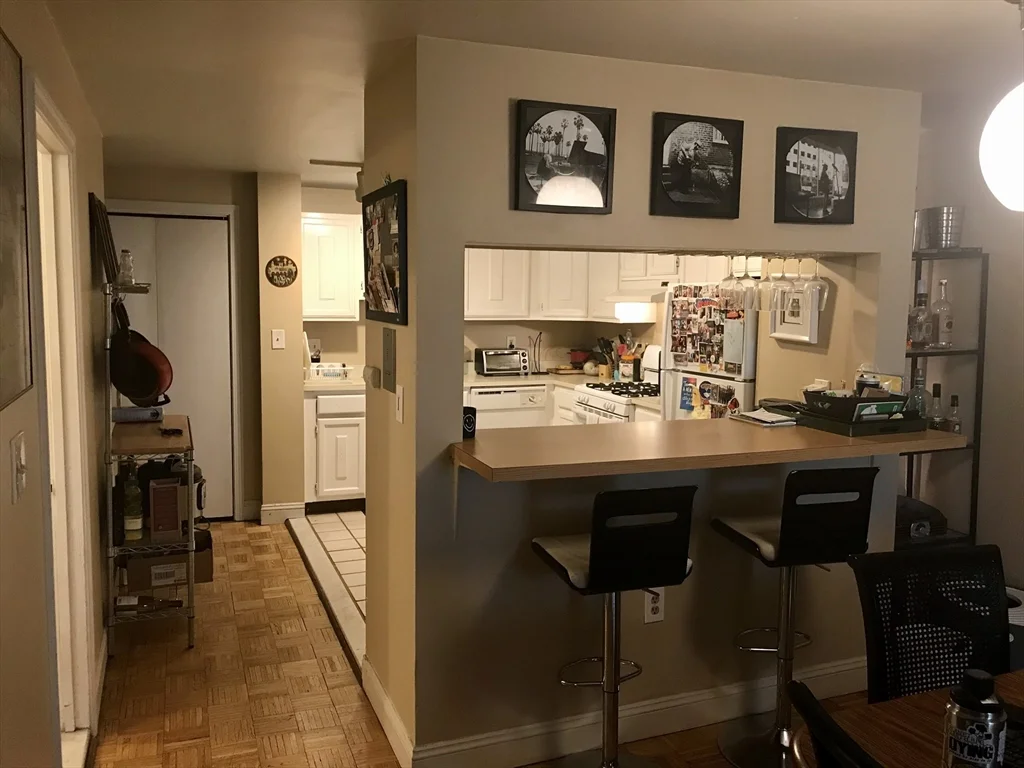 99 W 4th St, South Boston