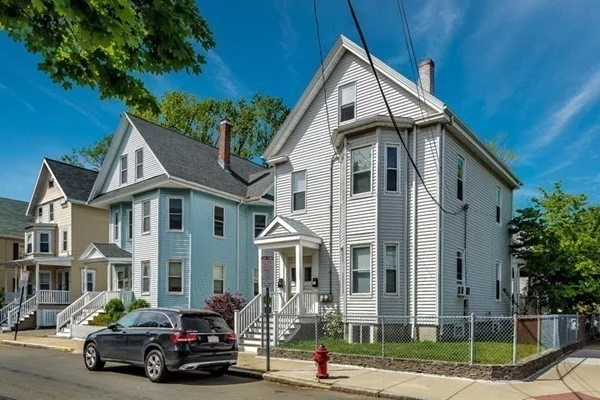 79 Flint St, East Somerville