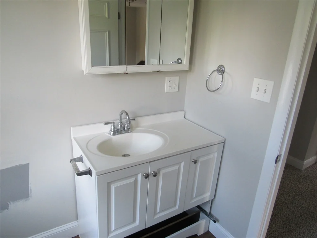 19 Chapman St, Dracut