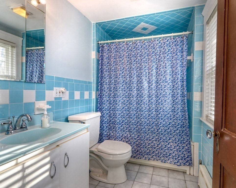 31 Milton Rd, Quincy