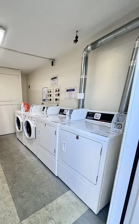 11 Woodcrest Ct, Weymouth