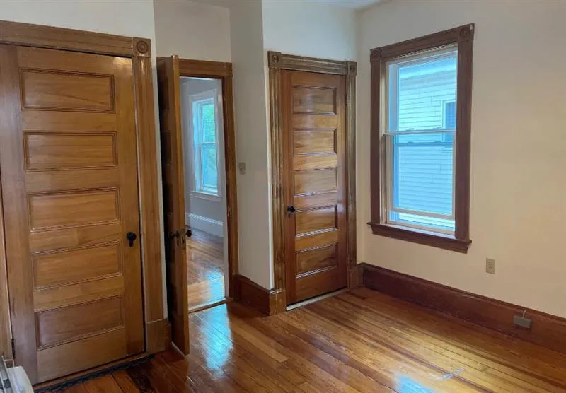 16 Edward Sullivan Rd, Strawberry Hill