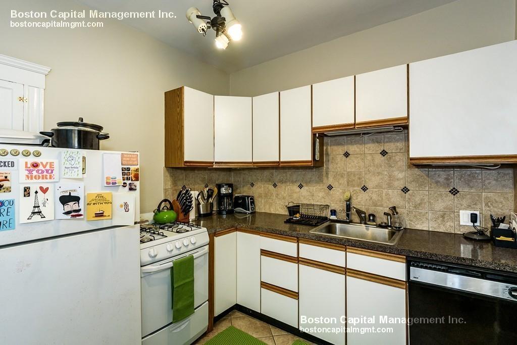 153 Strathmore Rd, Brighton