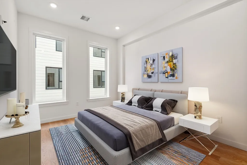 267 Old Colony Ave, South Boston