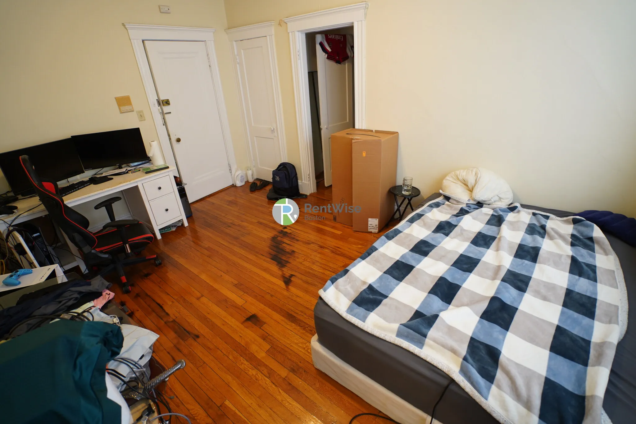 220 Kelton St, Allston