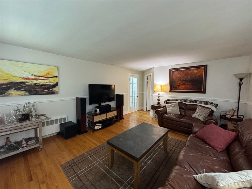 350 Jefferson Ave, Salem
