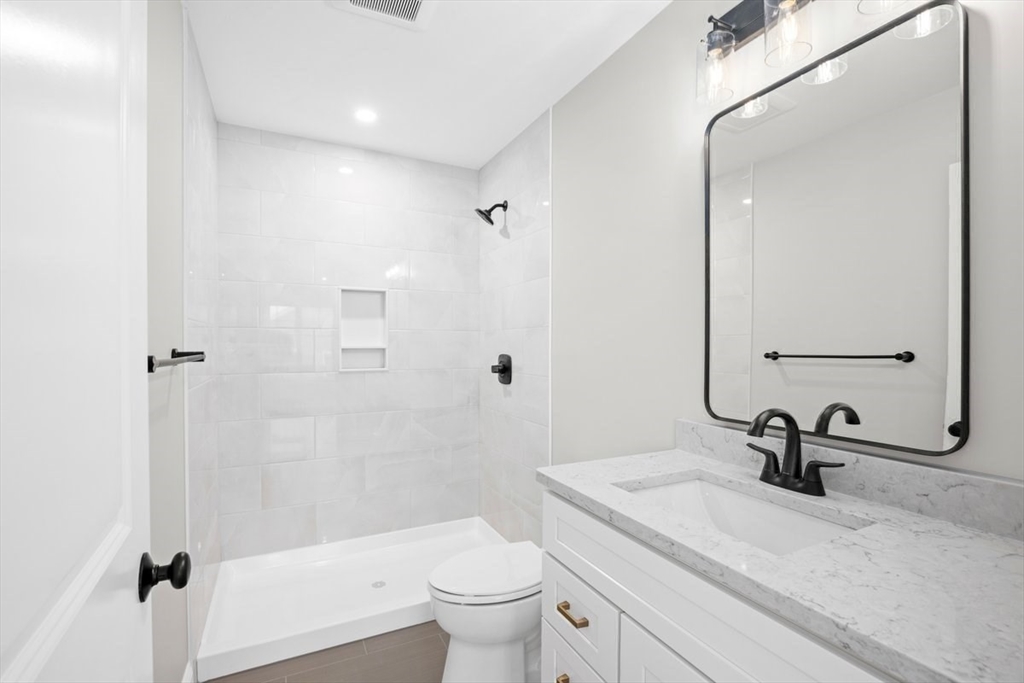 33 Third St, Worcester