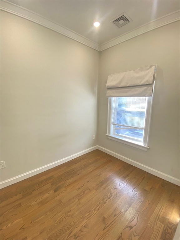 46 Sheridan St, Jamaica Plain