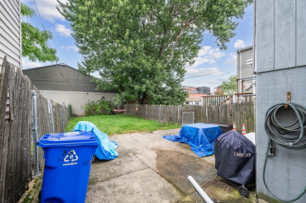 88 Wordsworth St, East Boston