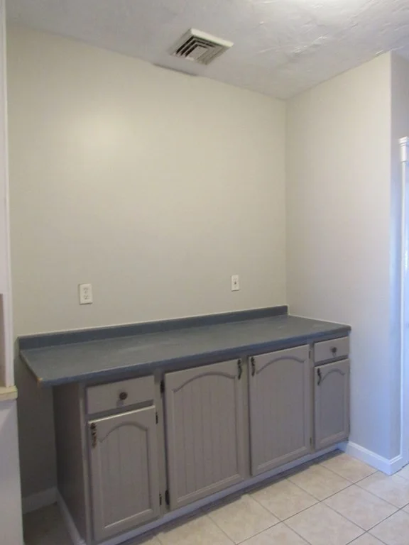 98 Brookline St, Webster Square