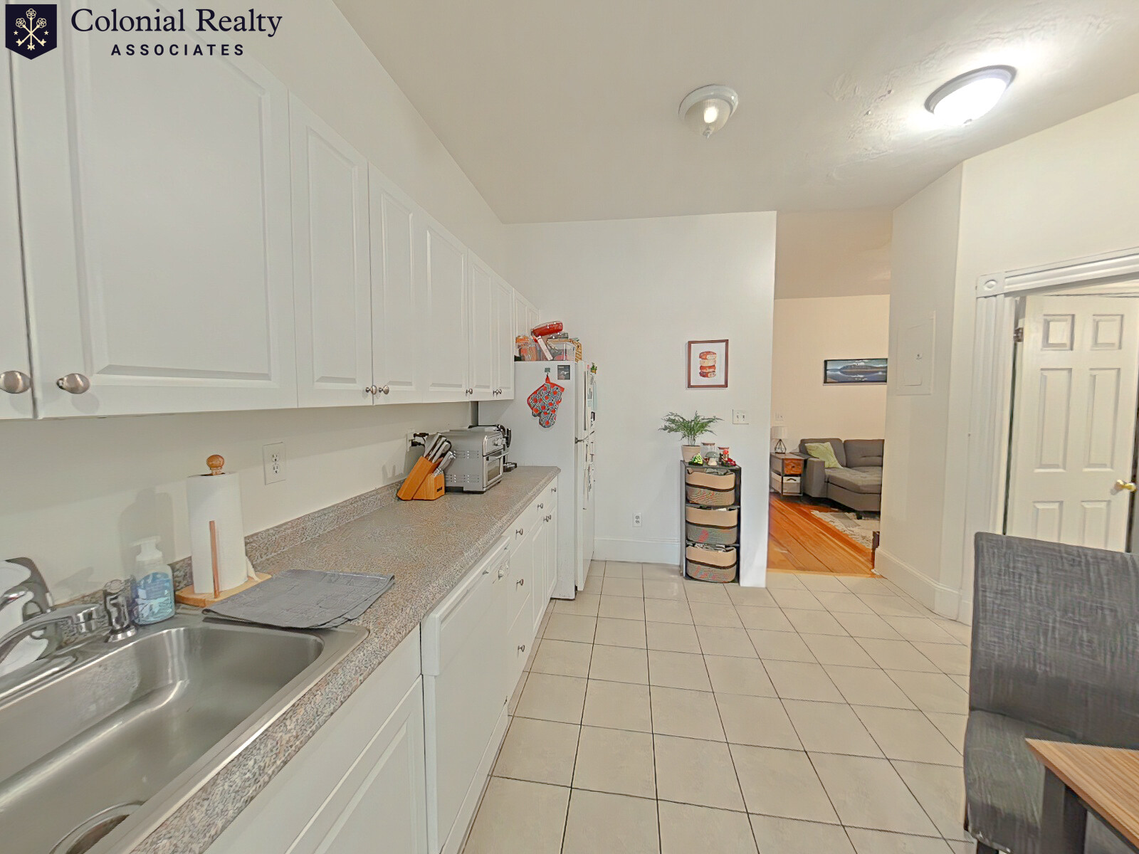 79 Brighton Ave, Allston