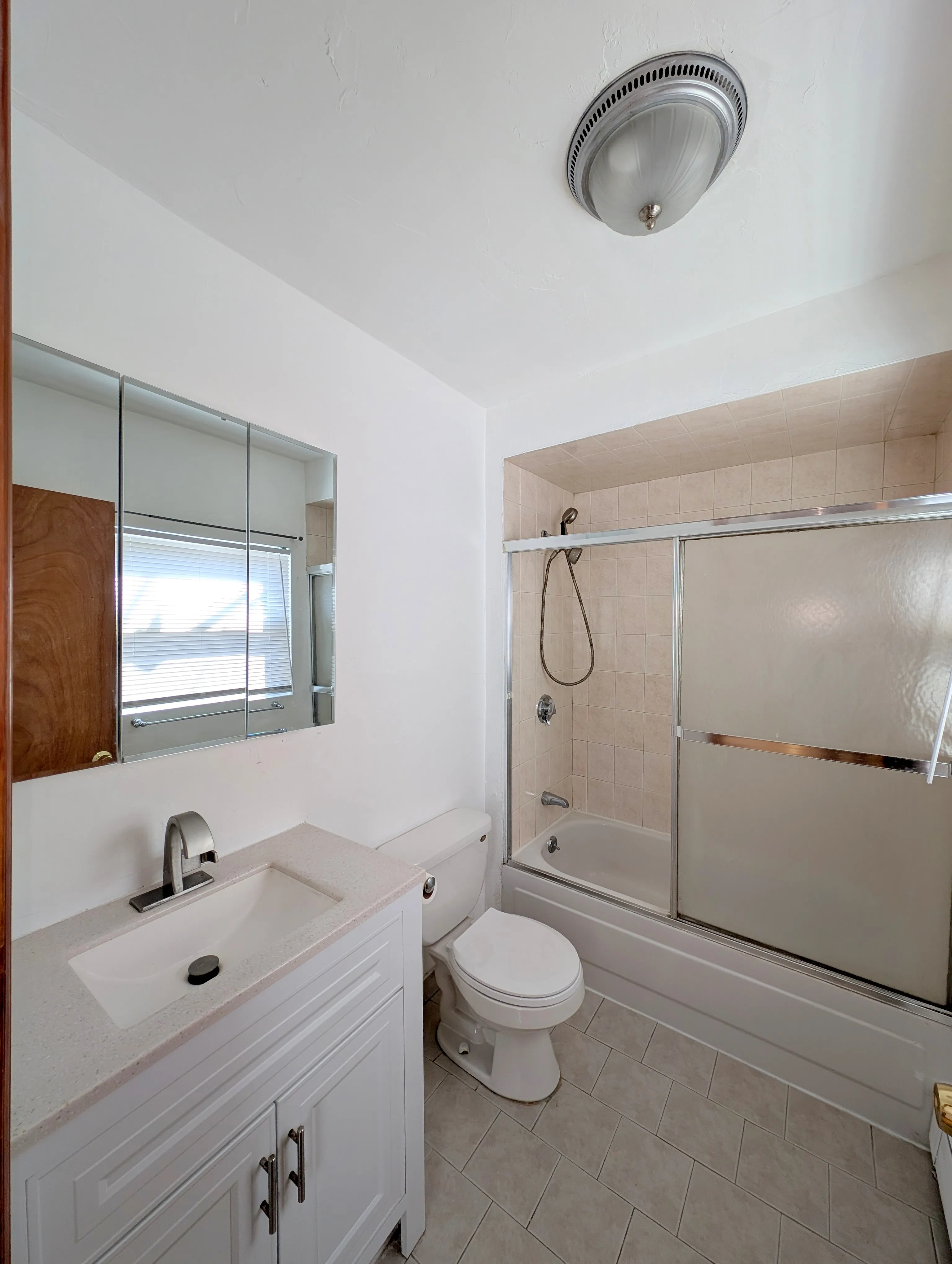 30 Murdock St, Powder House Square