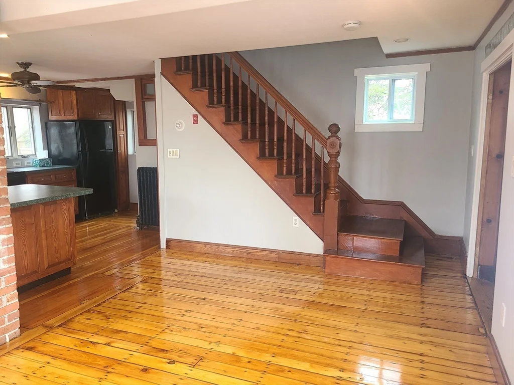 30 South St, Holbrook
