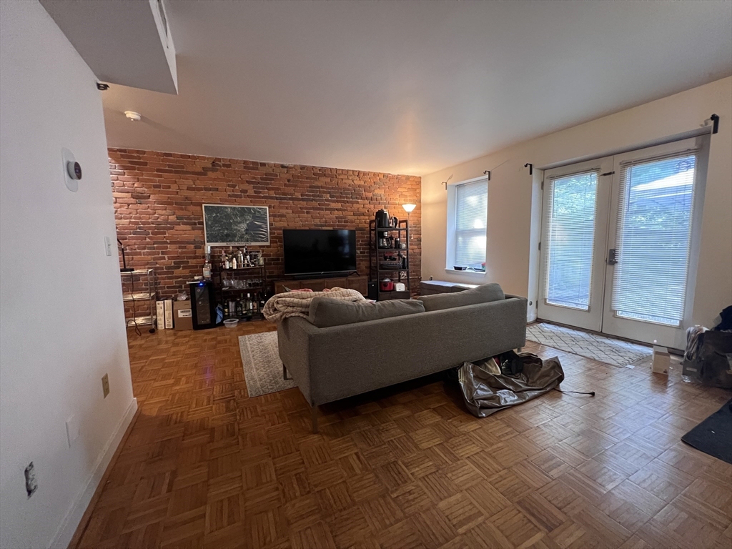 71 Fulkerson St, East Cambridge