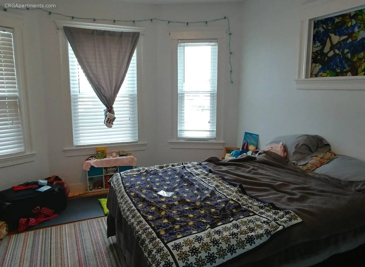 2 Vassar St, South Medford