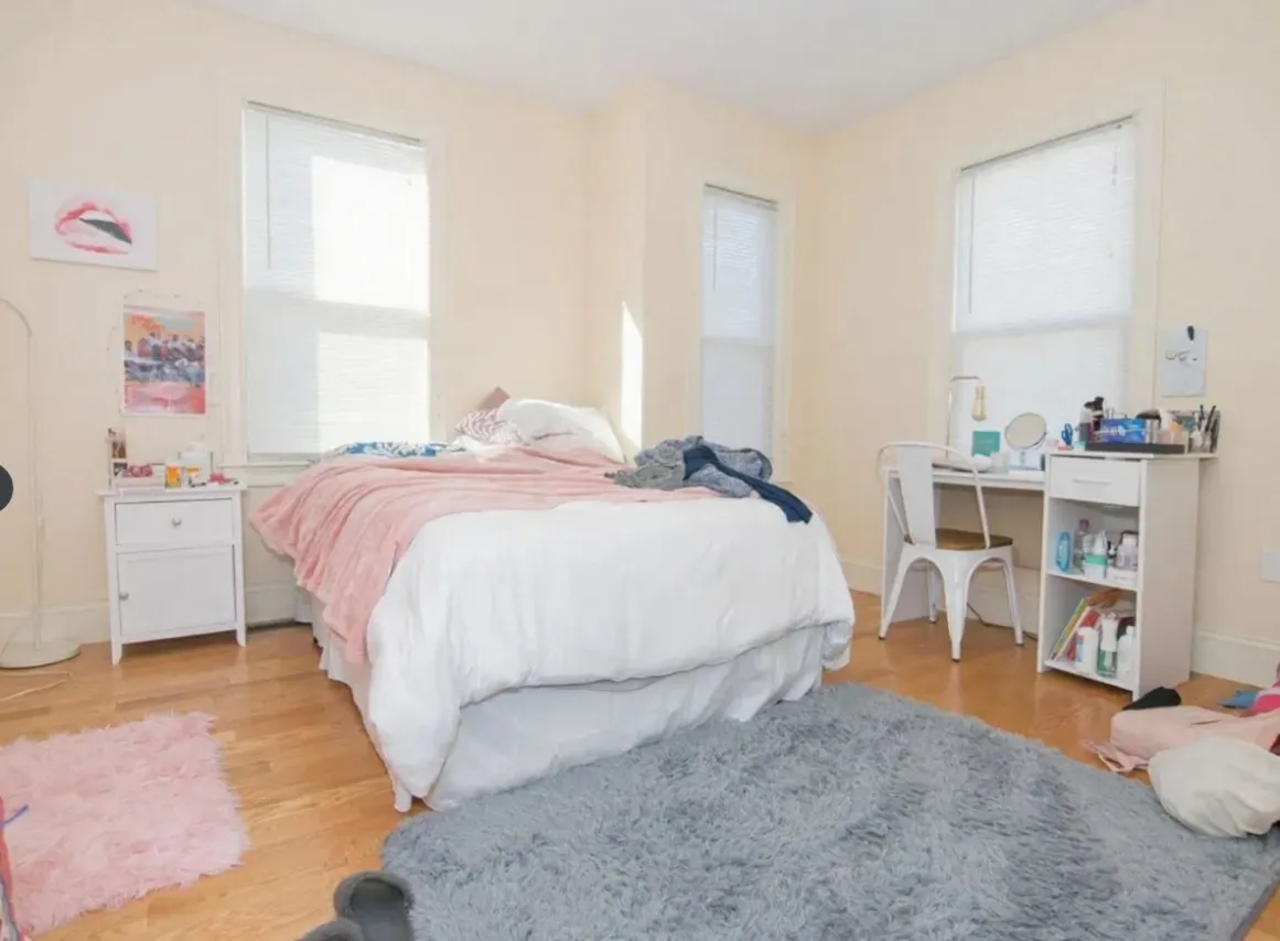 35 Pratt St, Allston