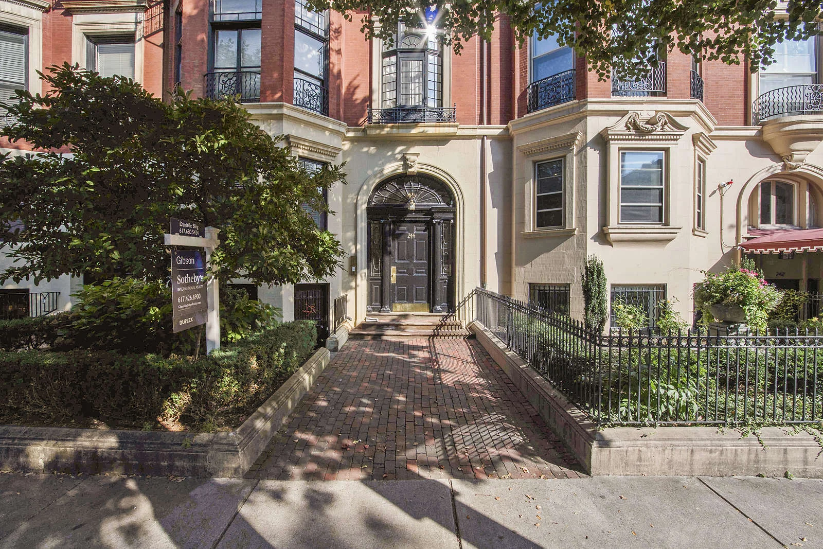 244 Beacon St, Back Bay