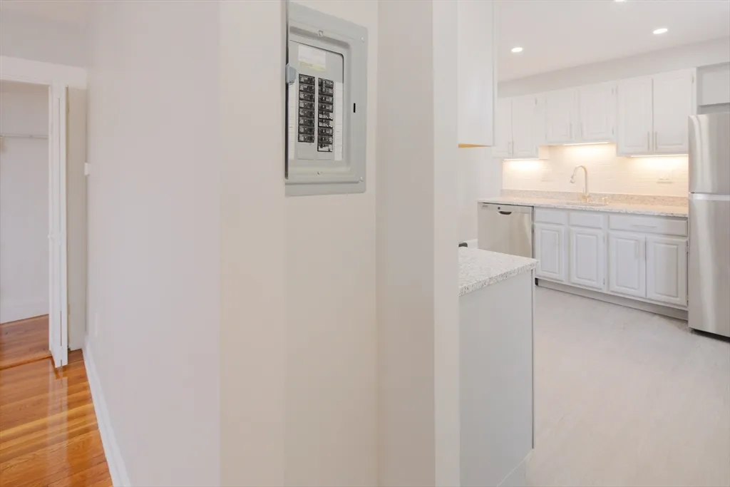 259 Calvary St, Waltham