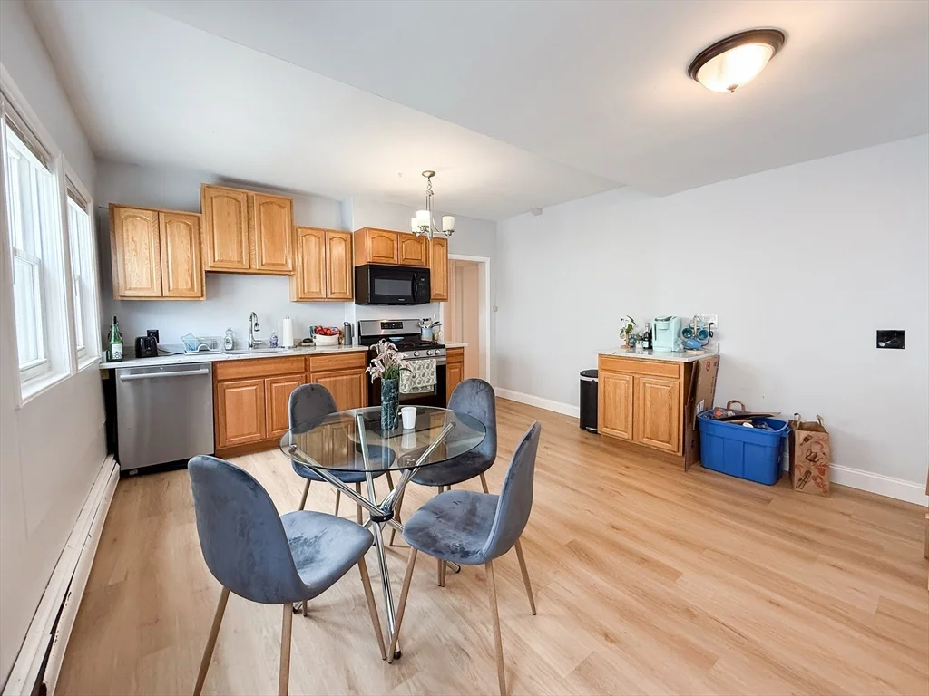 37 Harvard Ave, Harvard Avenue