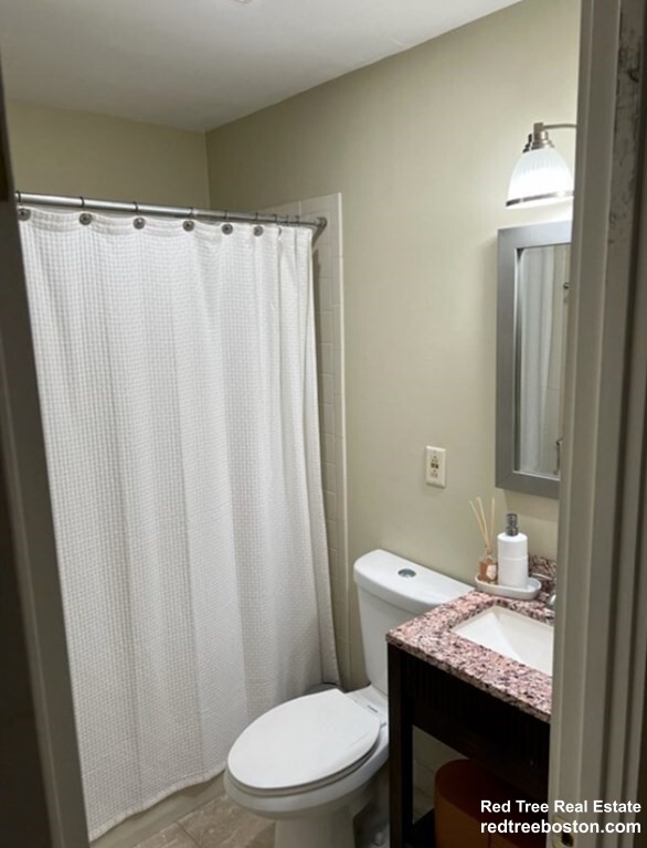 29 Brainerd Rd, Allston