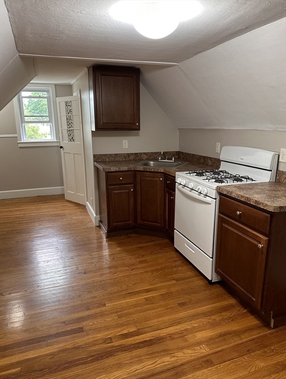 177 Pleasant St, Whitman