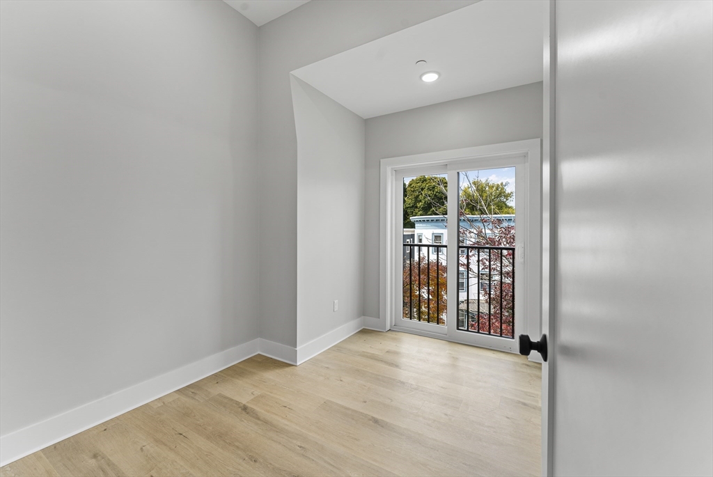 115 Thurston St, Winter Hill