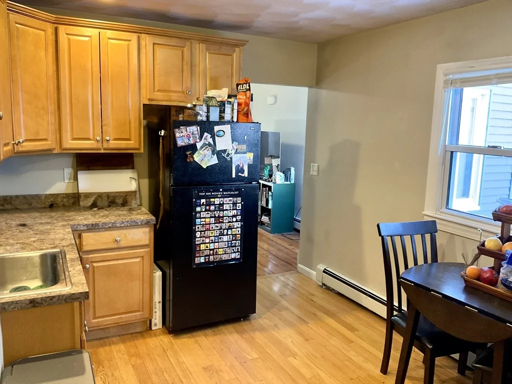 389 Bunker Hill St, Charlestown