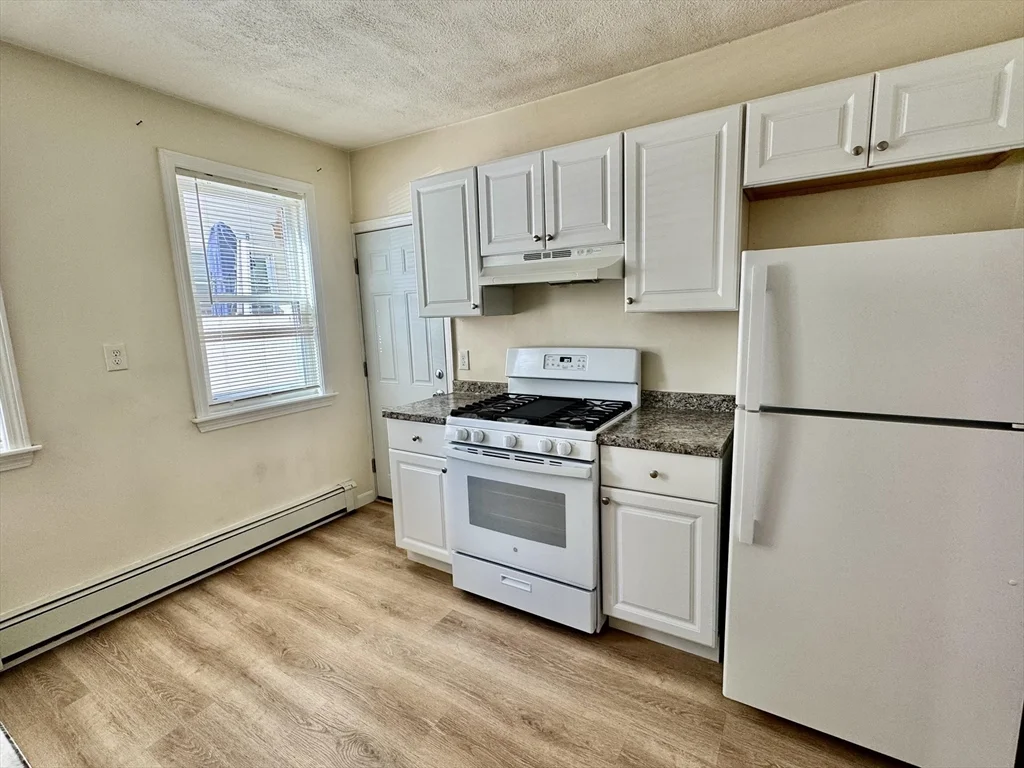 21 Warren St, Revere