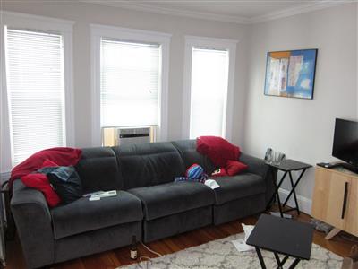 92 Powder House Boulevard, Teele Square