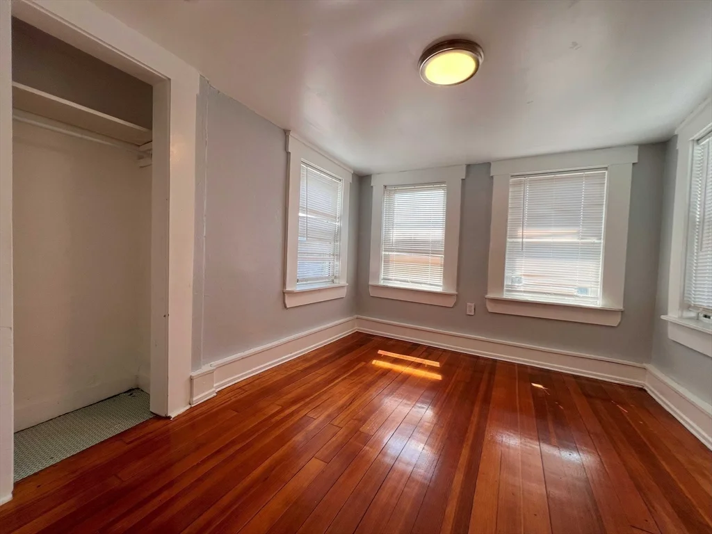 173 Granite St, Quincy