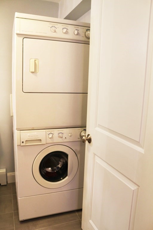 1 bed, 1 bath apartment for rent at 85 Rockview St Unit G, Jamaica Plain — photo 6 of 7