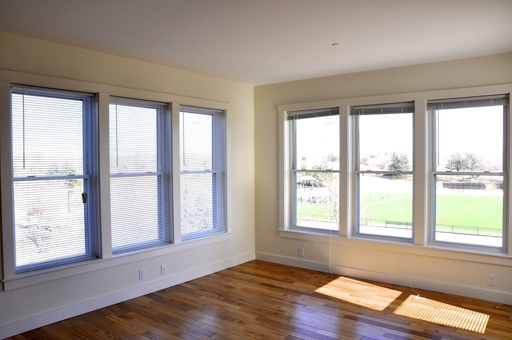 2 bed, 2 bath apartment for rent at 87 New St Unit 104, Neighborhood Nine — photo 4 of 13