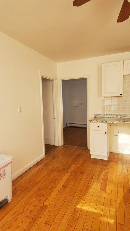 3 bed, 1 bath apartment for rent at 155 Centre Unit 3, Roxbury — photo 17 of 18