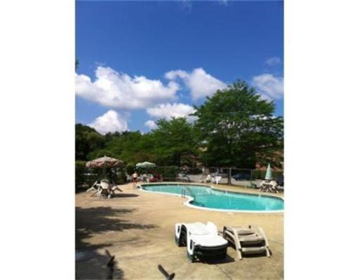 35 Westgate Rd, Chestnut Hill