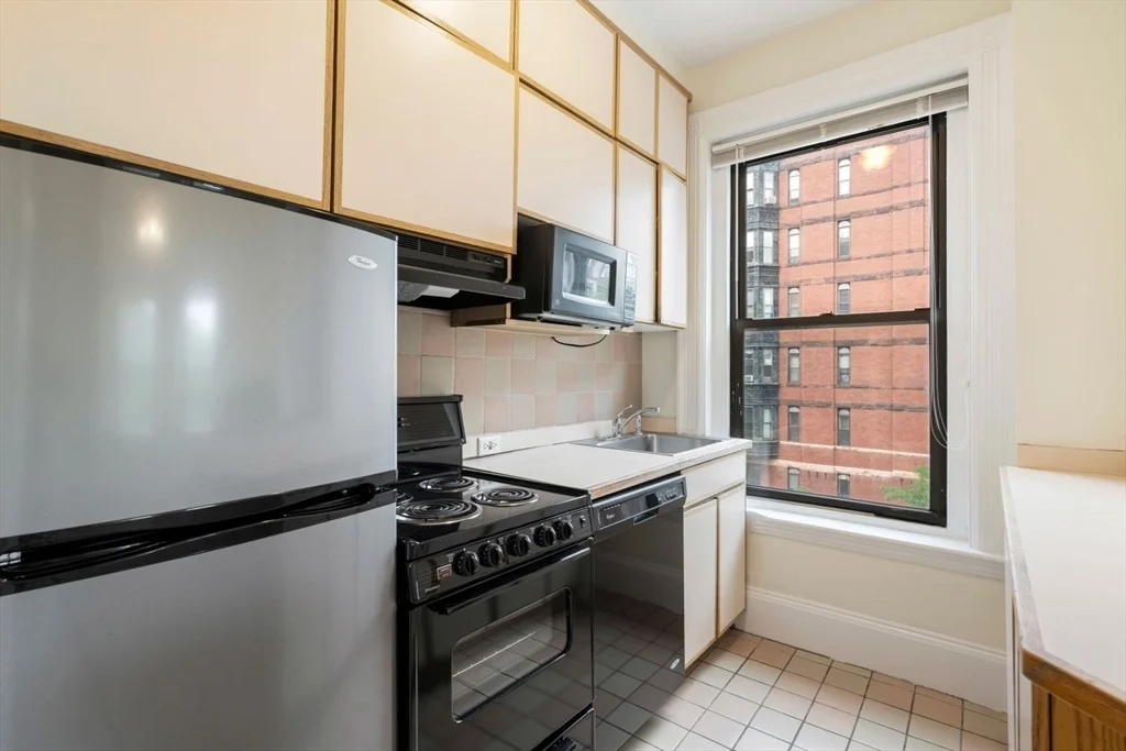 421 Marlborough St, Back Bay