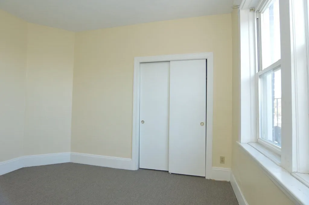 178 Brighton Ave, Allston