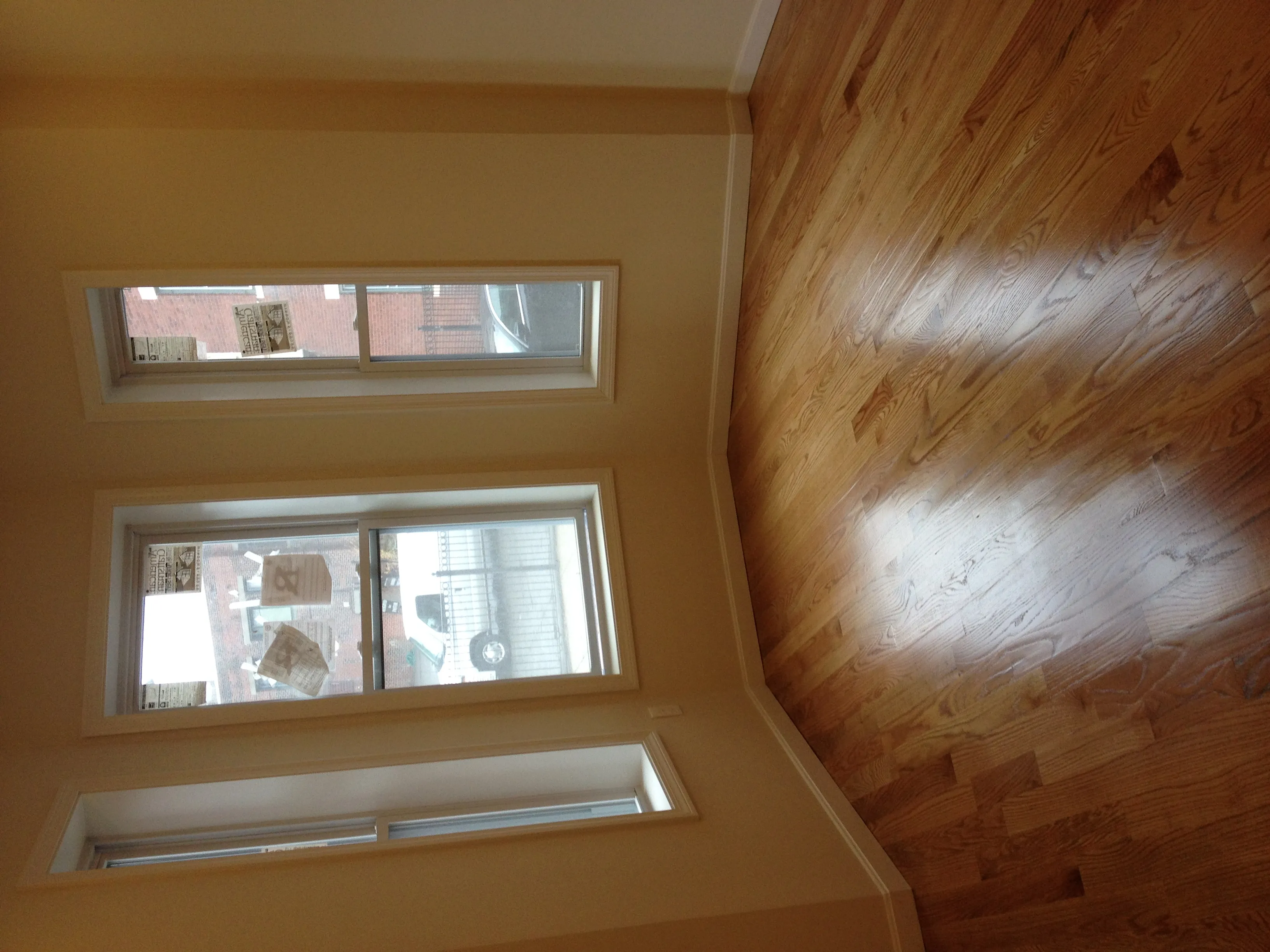 10 Moreland St, Roxbury