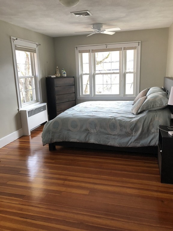 6 Blake Rd, Brookline Hills