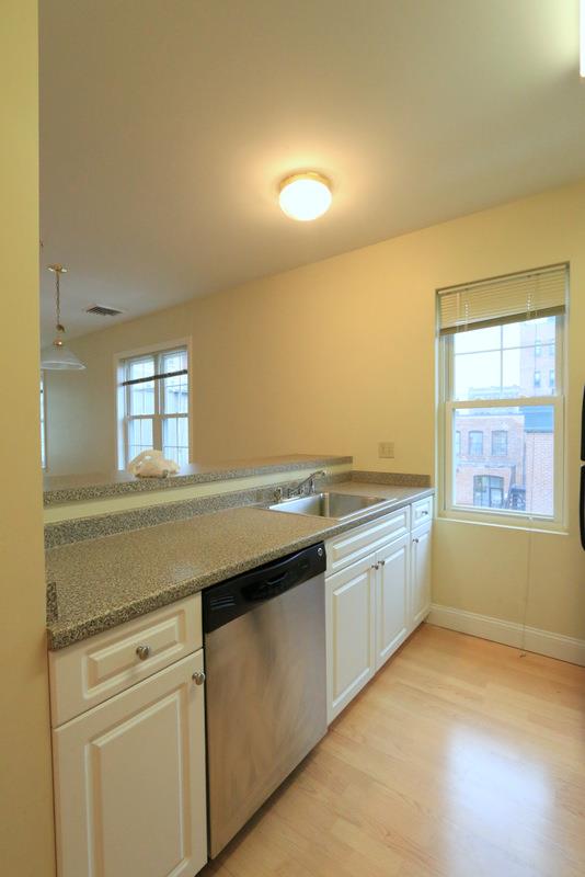 21 Brookline St, Cambridgeport