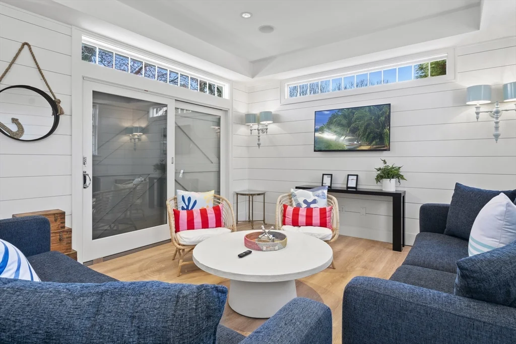 25 Washington St, Nantucket