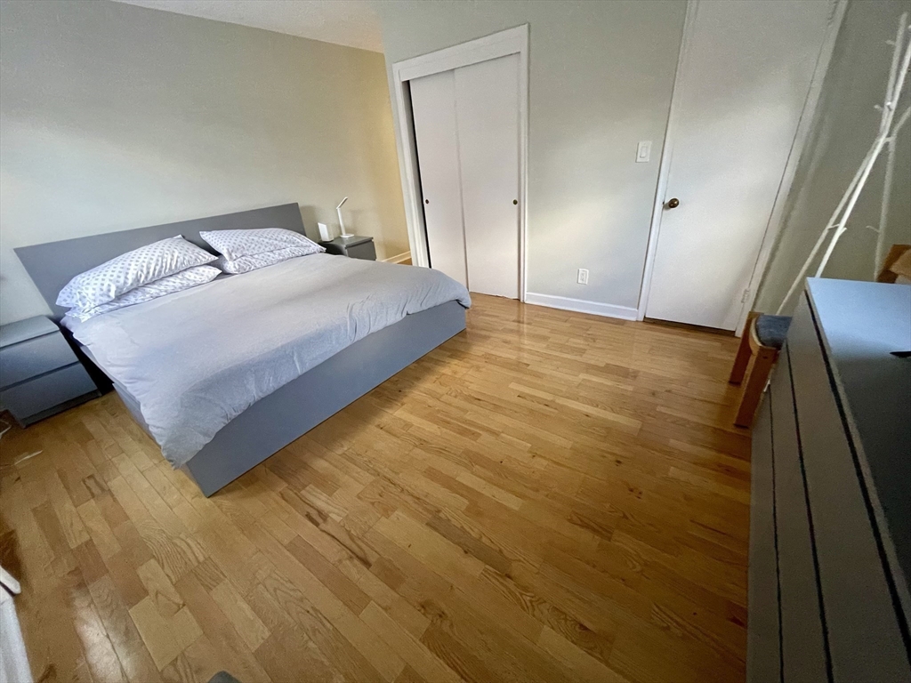 53 Harvard Ave, Brookline