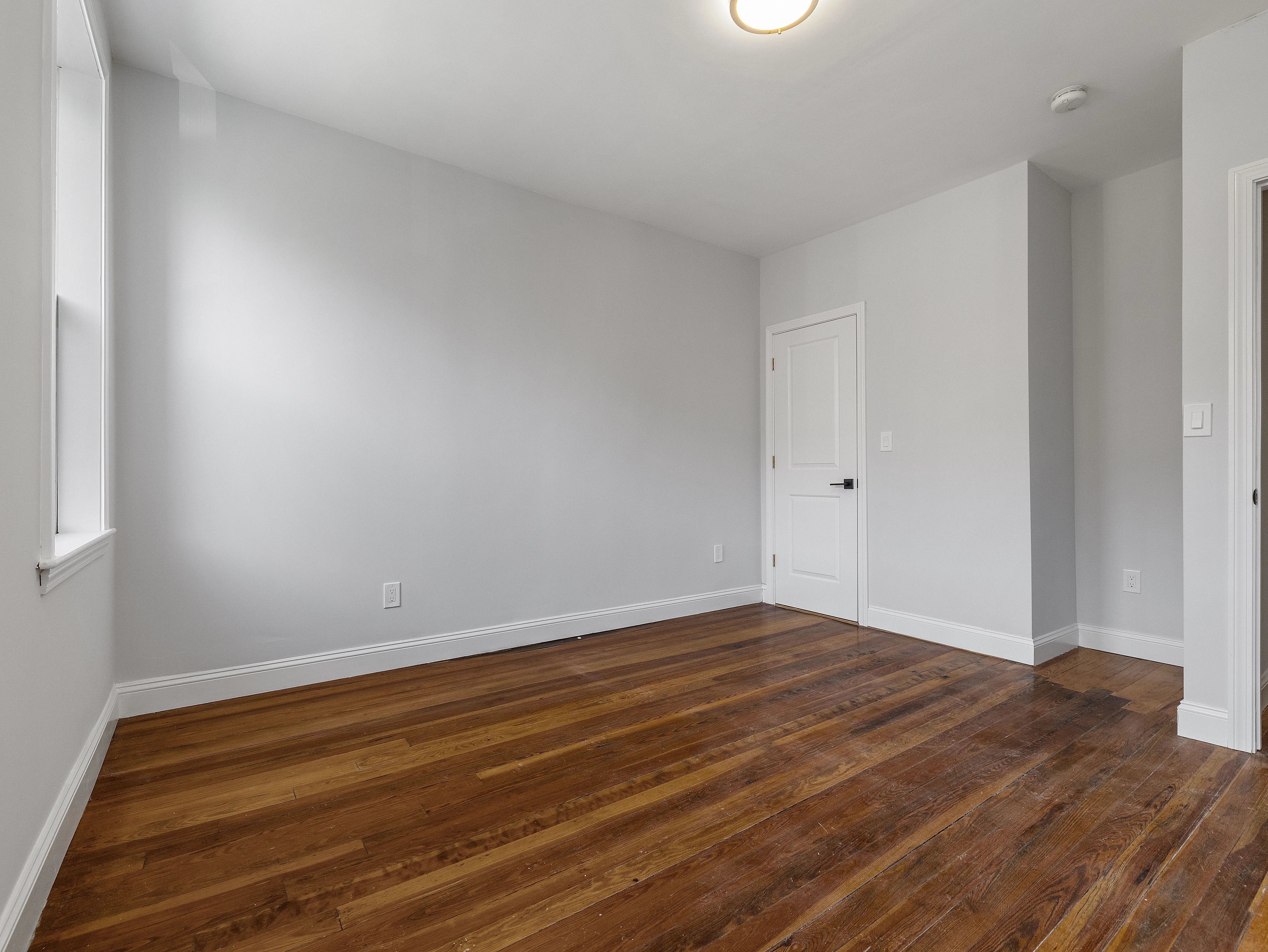 131 Cottage St, East Boston