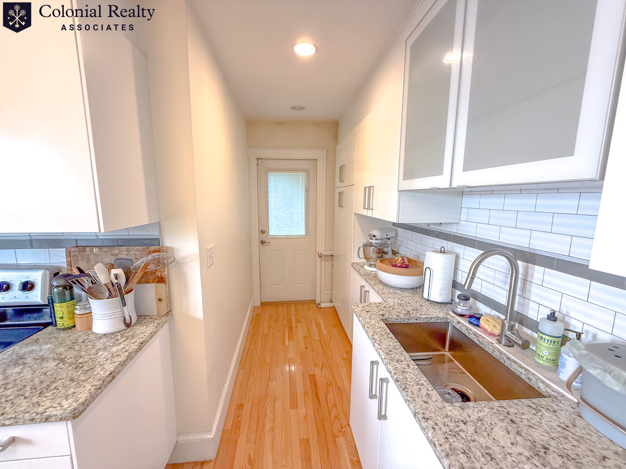 81 Putnam St, East Watertown