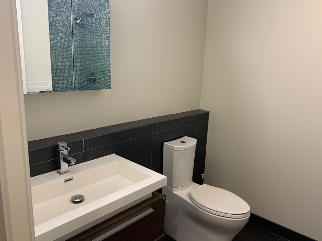 691 Massachusetts Ave, South End