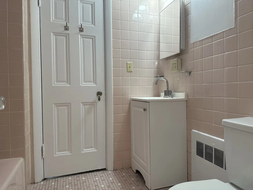 124 Bowdoin, Beacon Hill